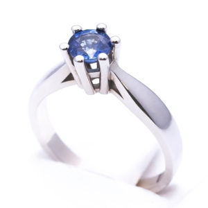 plavi-safir